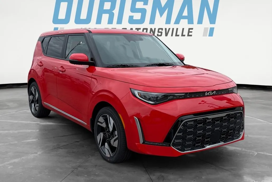 2025 Kia Soul GT-Line photo 1