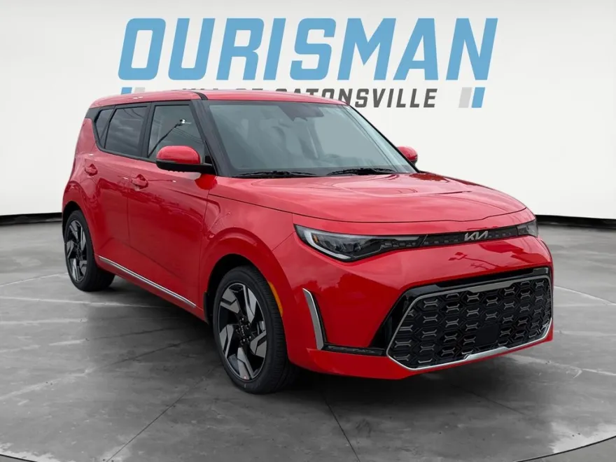 2025 Kia Soul GT-Line photo 1
