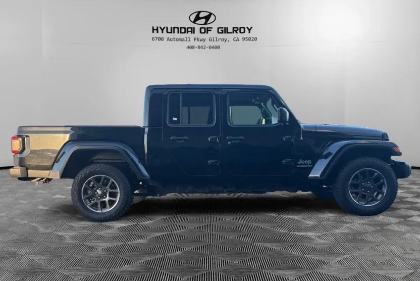 2021 Jeep Gladiator Overland photo 1