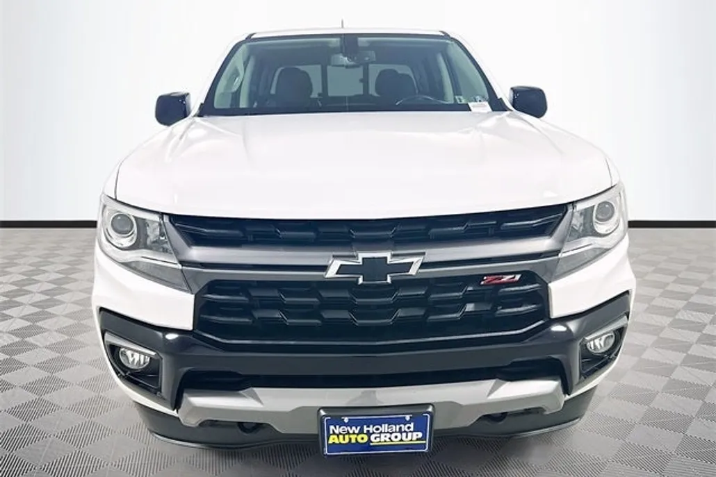 2022 Chevrolet Colorado Z71 photo 1