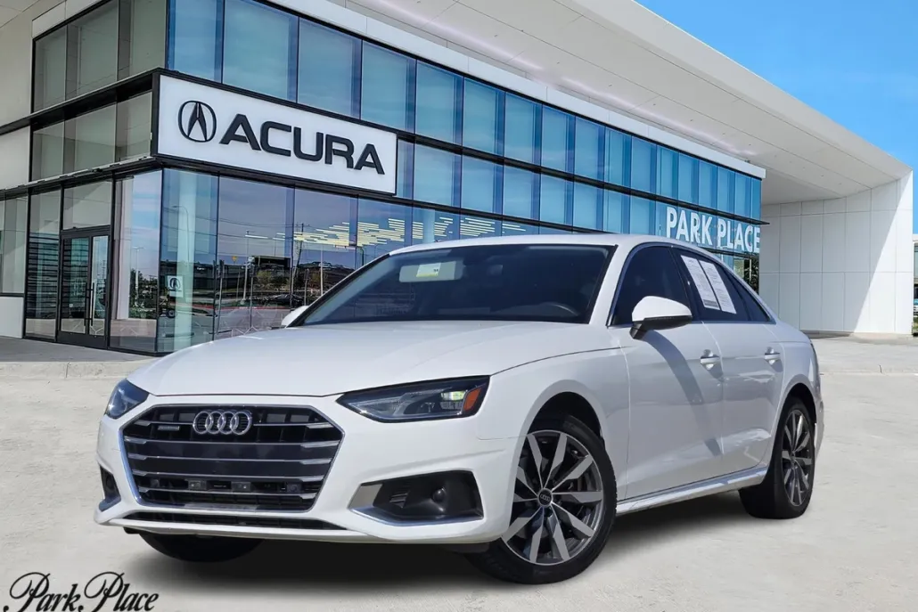 2022 Audi A4 40 Premium photo 1