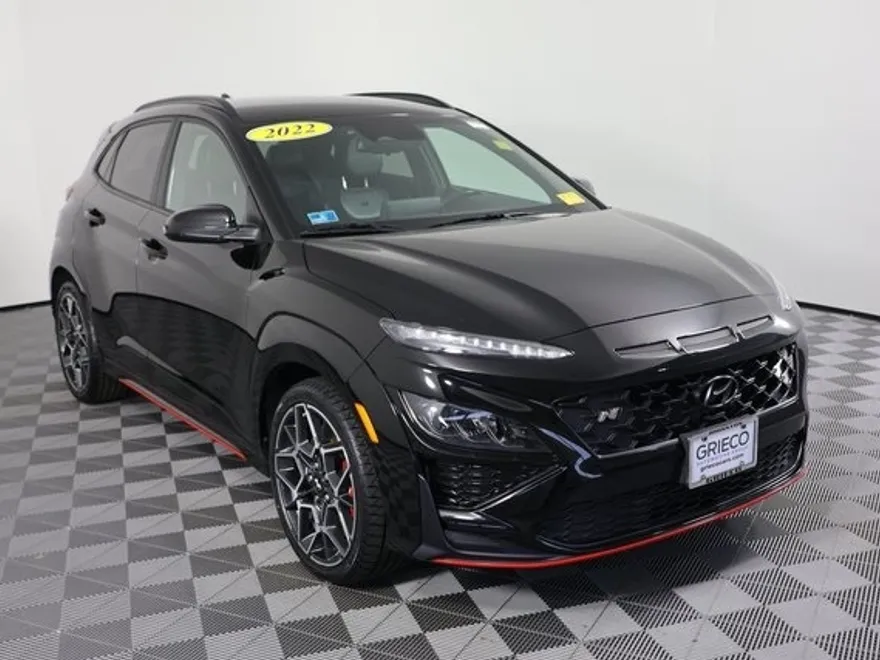 2022 Hyundai Kona N photo 1