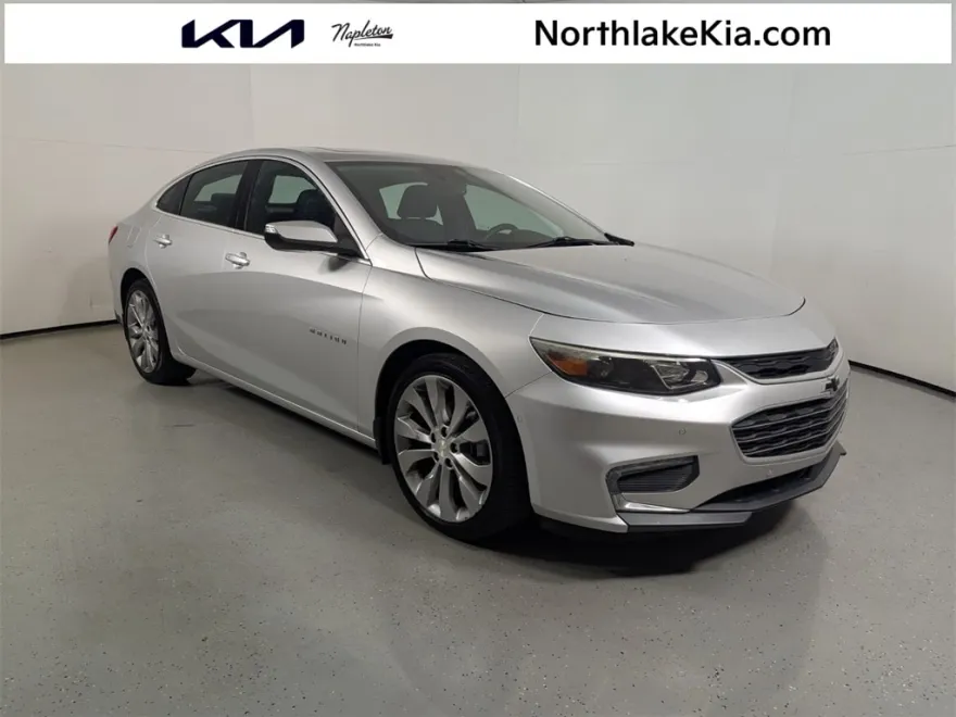 2017 Chevrolet Malibu Premier photo 1