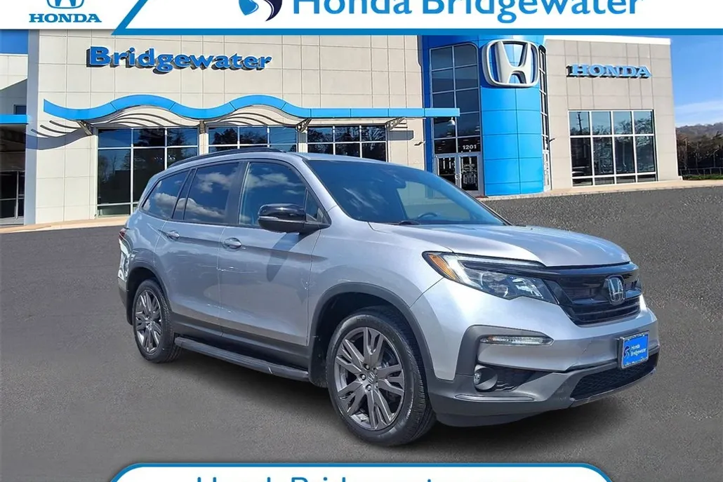 2022 Honda Pilot Sport photo 1