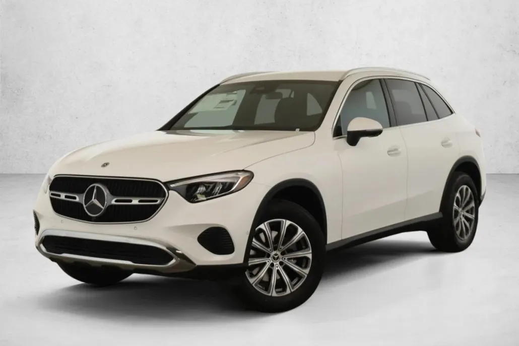 2025 Mercedes Benz GLC 300 4MATIC photo 1