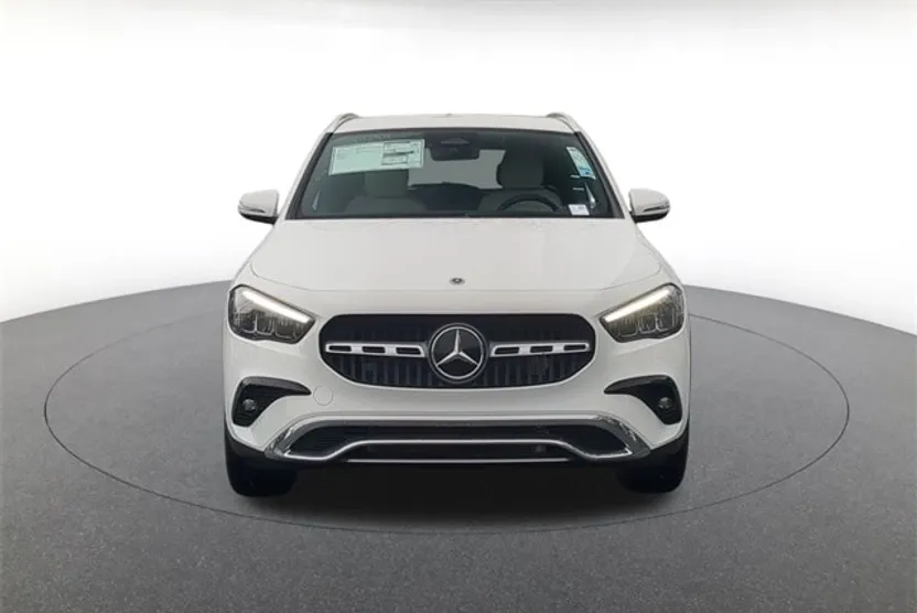 2025 Mercedes Benz GLA 250 4MATIC photo 1
