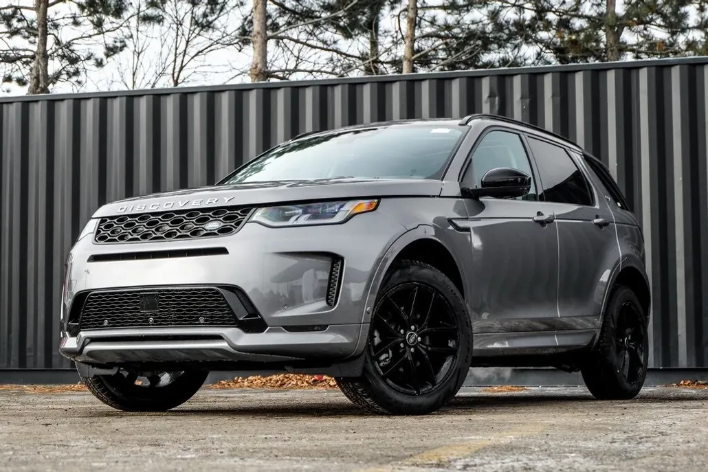 2025 Land Rover Discovery Sport S photo 1