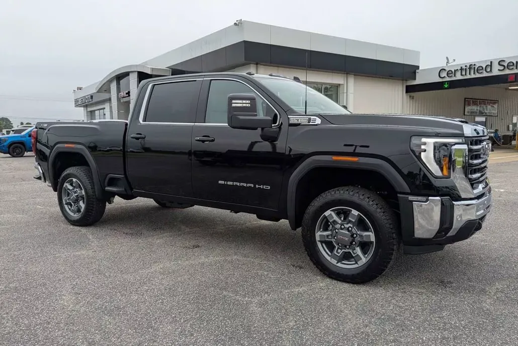 2025 Gmc Sierra 2500 HD SLE photo 1