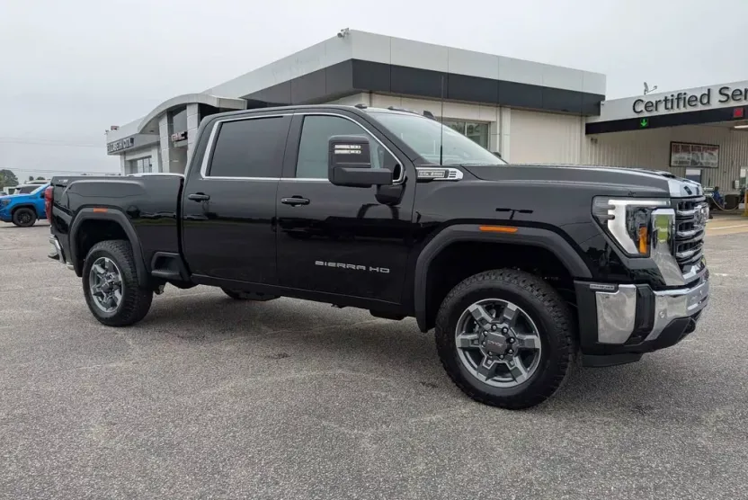 2025 Gmc Sierra 2500 HD SLE photo 1