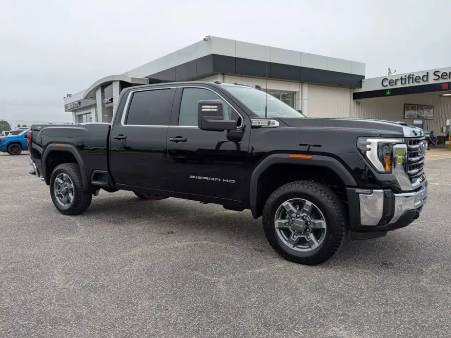 2025 Gmc Sierra 2500 HD SLE photo 1