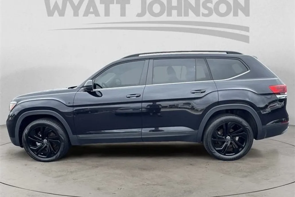 2023 Volkswagen Atlas SE Technology photo 1
