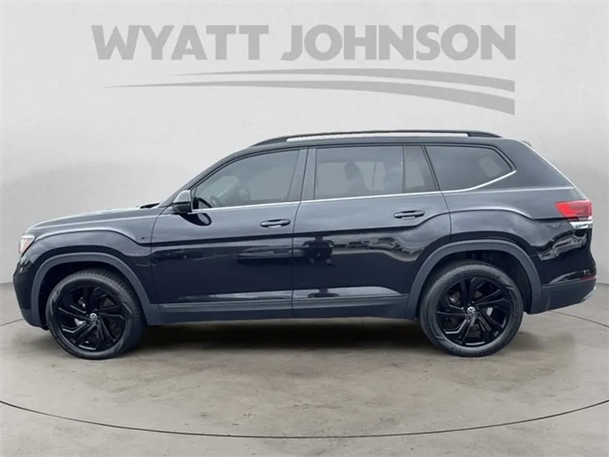 2023 Volkswagen Atlas SE Technology photo 1