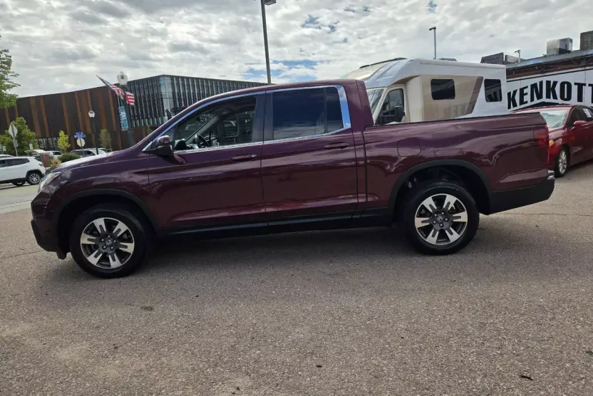 2019 Honda Ridgeline RTL photo 1