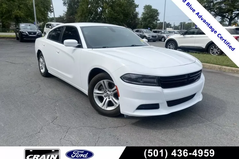 2019 Dodge Charger SXT photo 1