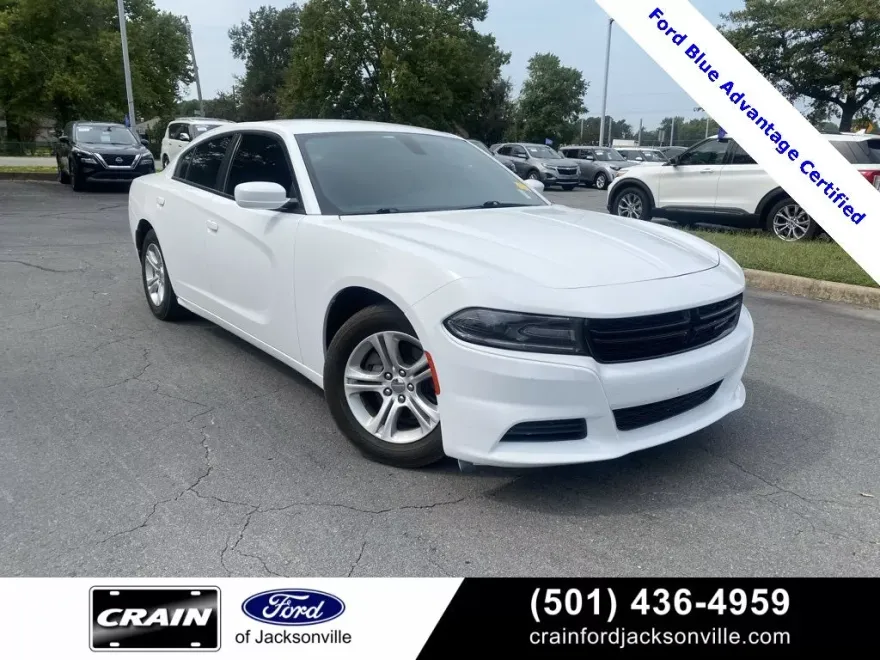 2019 Dodge Charger SXT photo 1