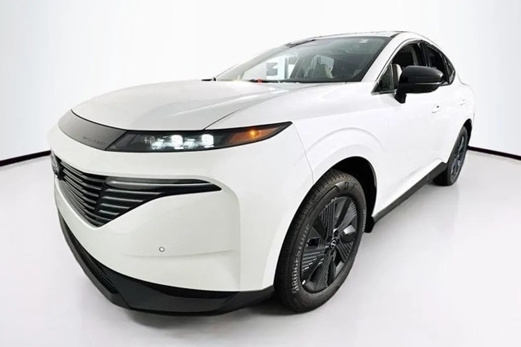2025 Nissan Murano SL photo 1