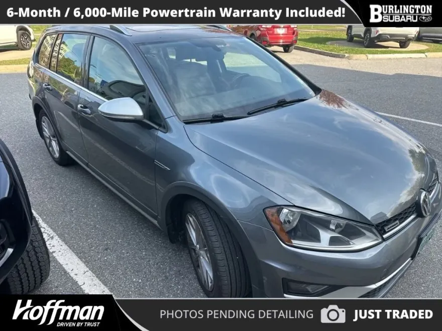 2017 Volkswagen Golf Alltrack TSI photo 1