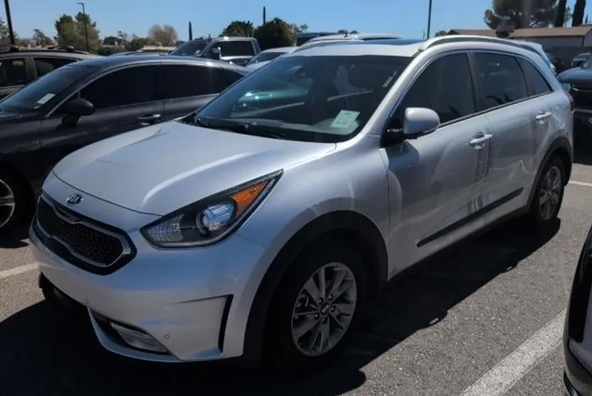 2018 Kia Niro EX photo 1