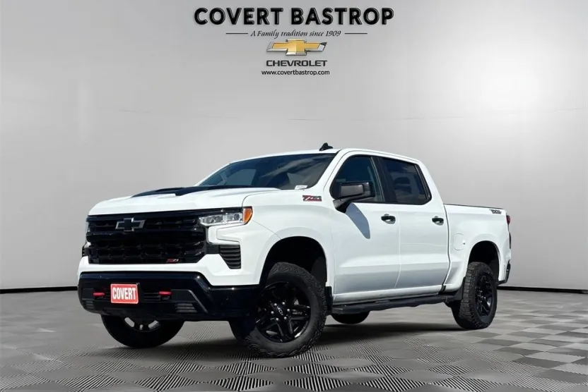 2024 Chevrolet Silverado 1500 LT Trail Boss photo 1