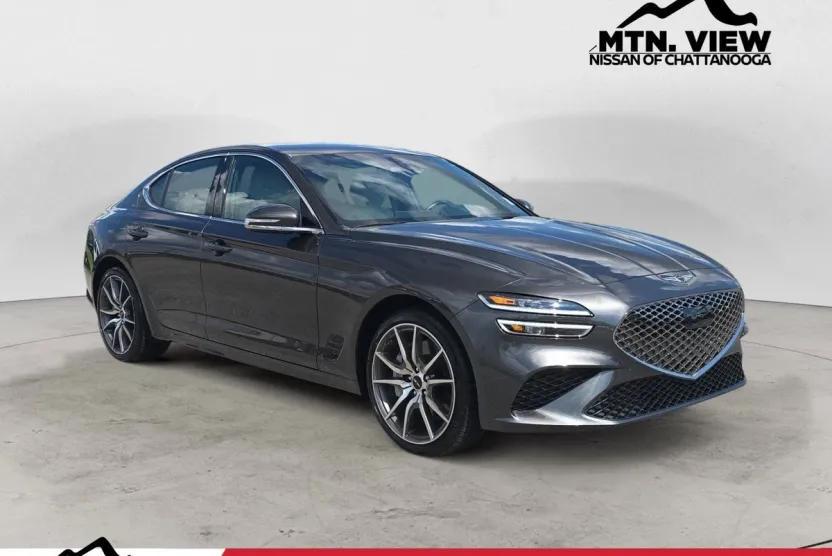 2025 Genesis G70 2.5T photo 1
