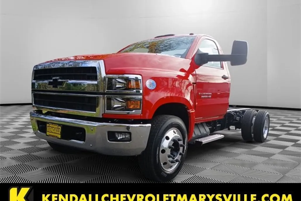 2024 Chevrolet Silverado 5500HD Work Truck photo 1