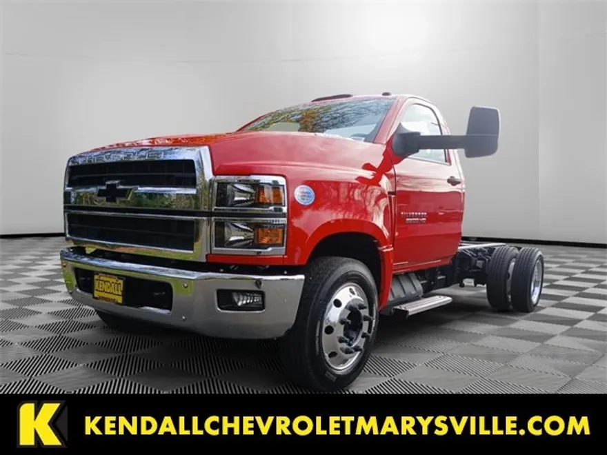 2024 Chevrolet Silverado 5500HD Work Truck photo 1