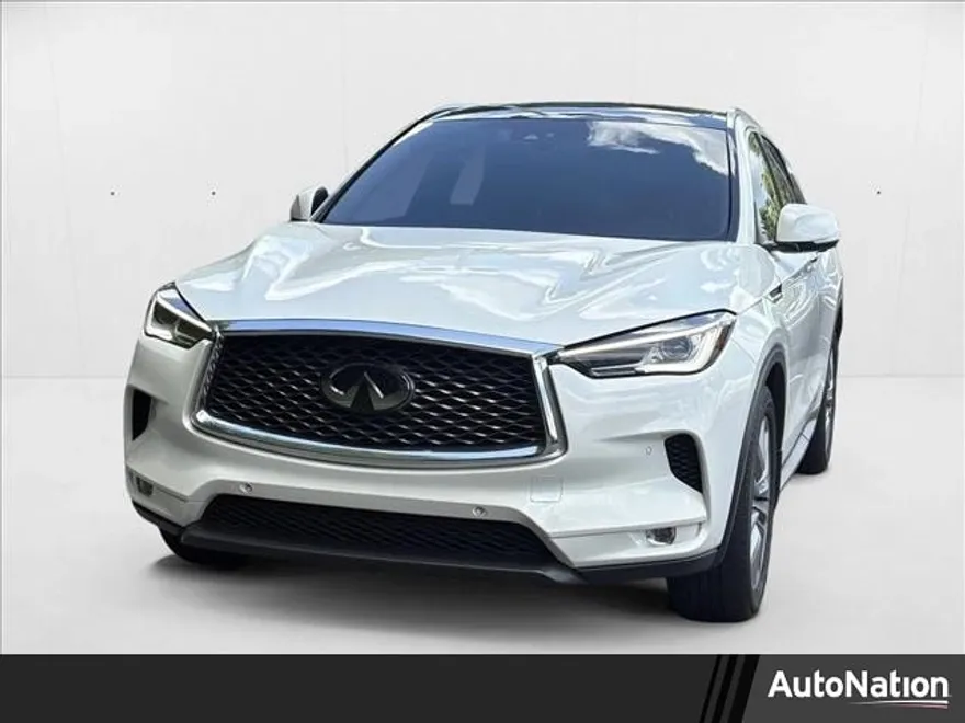 2022 Infiniti QX50 Essential photo 1
