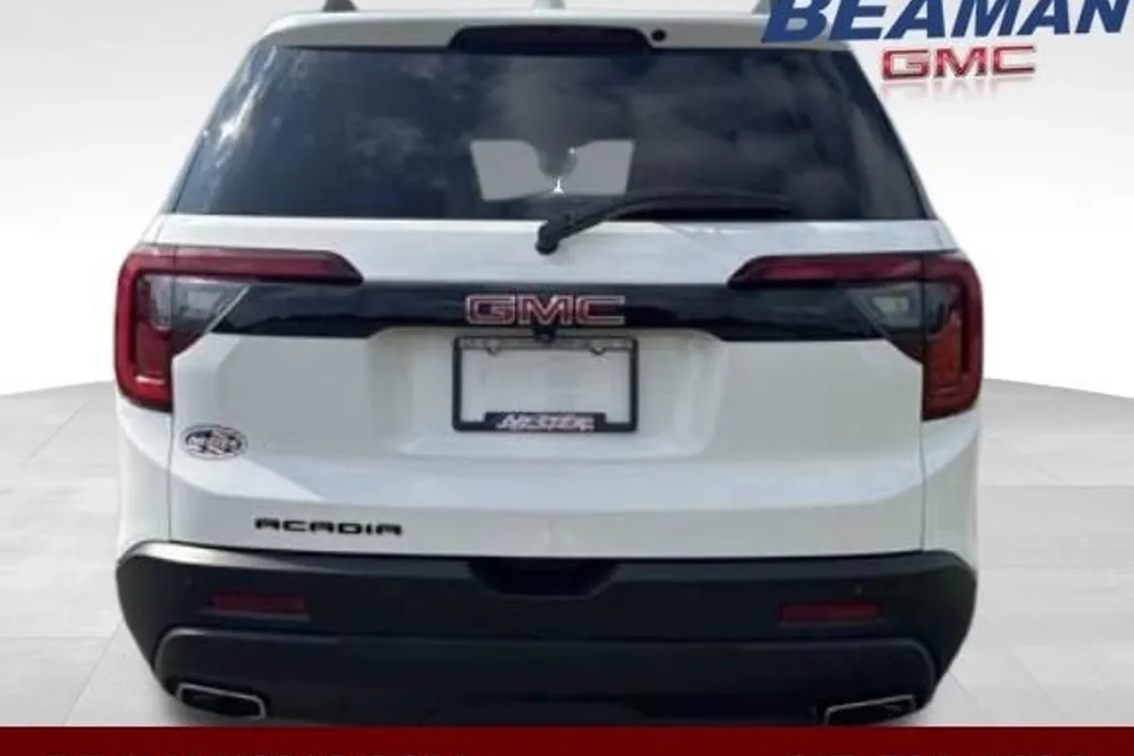 2023 Gmc Acadia SLE photo 1