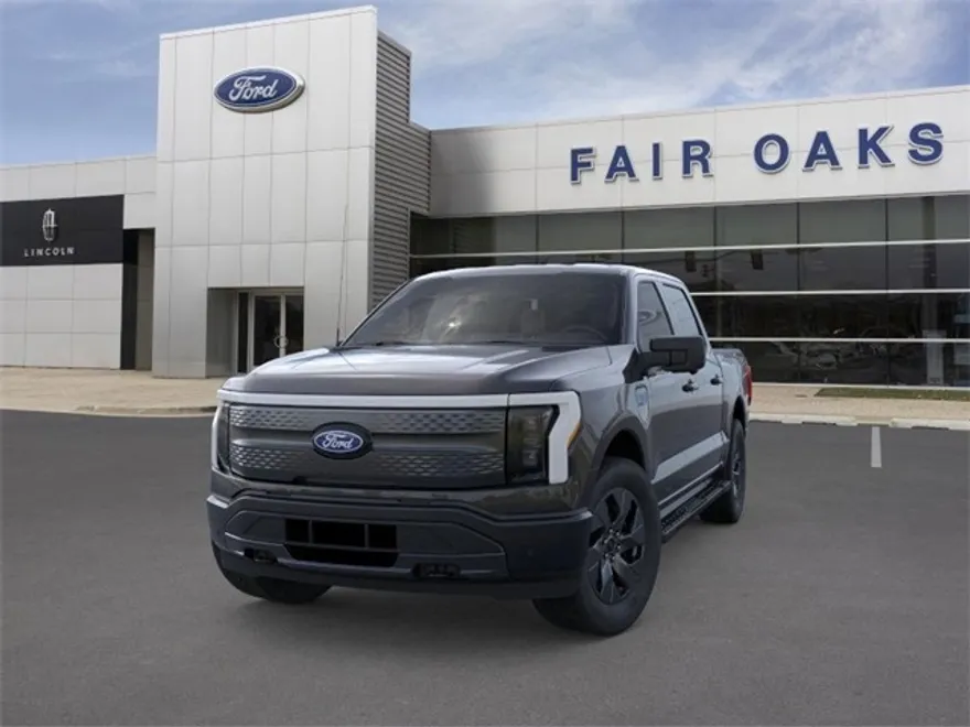 2025 Ford F-150 Lightning photo 1