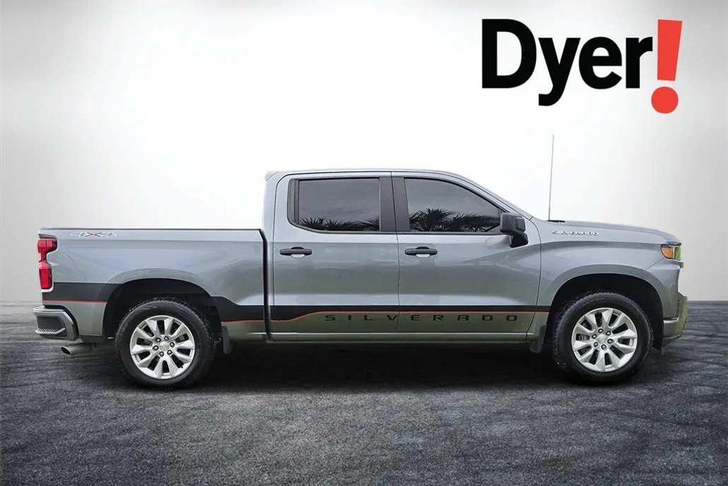 2019 Chevrolet Silverado 1500 Custom photo 1