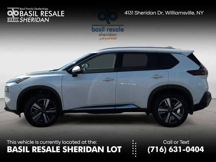 2023 Nissan Rogue SL photo 1
