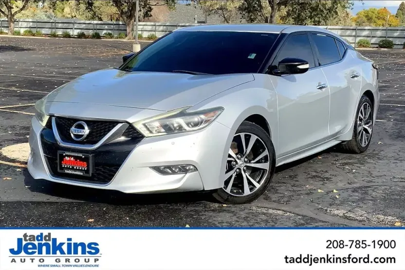 2018 Nissan Maxima SV photo 1
