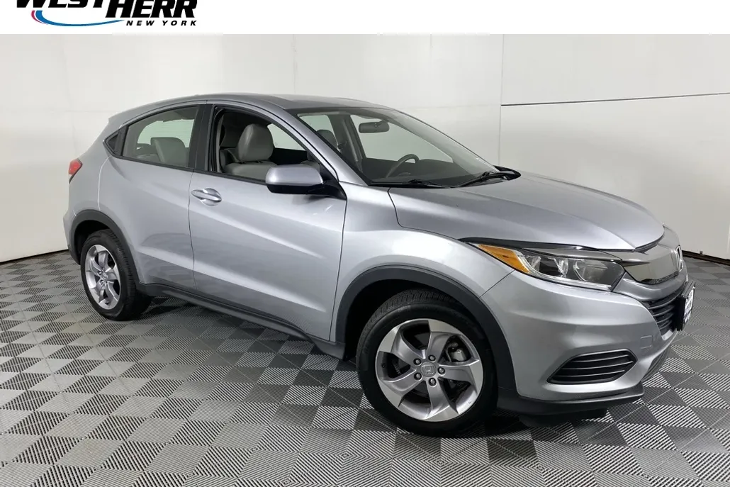 2022 Honda HR-V LX photo 1