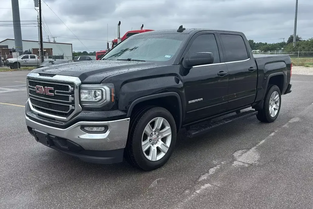 2016 Gmc Sierra 1500 SLE photo 1