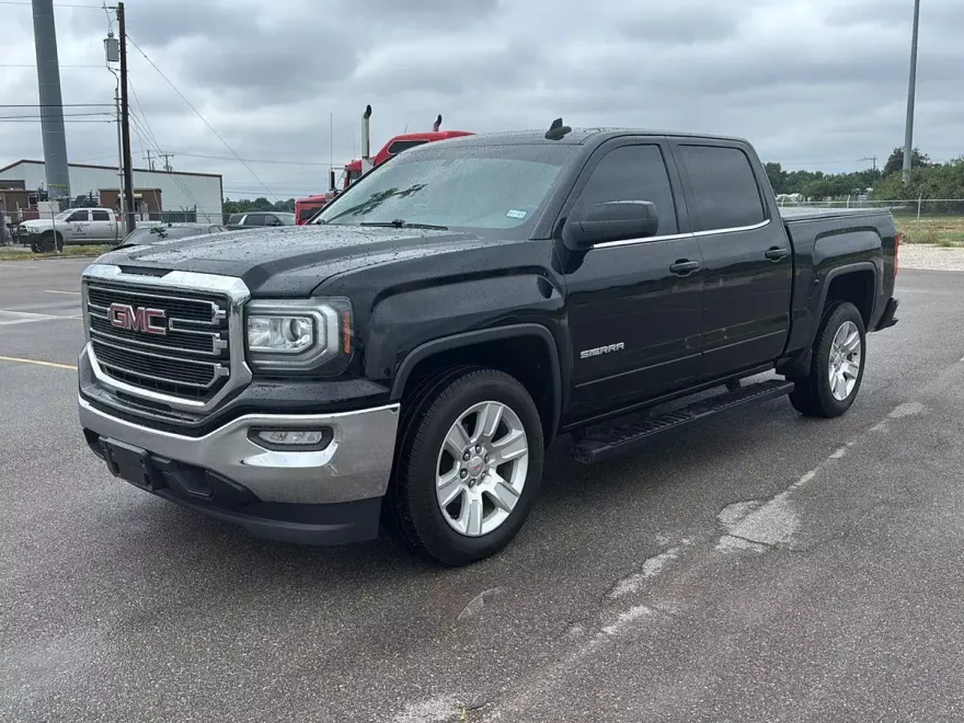 2016 Gmc Sierra 1500 SLE photo 1