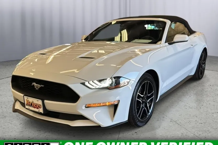 2023 Ford Mustang EcoBoost Premium photo 1
