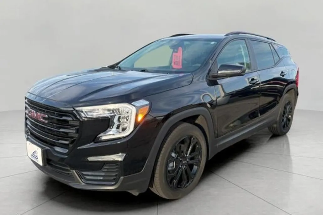 2022 Gmc Terrain SLE photo 1