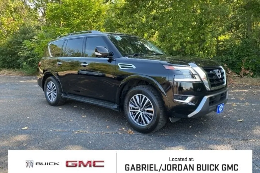 2023 Nissan Armada SL photo 1