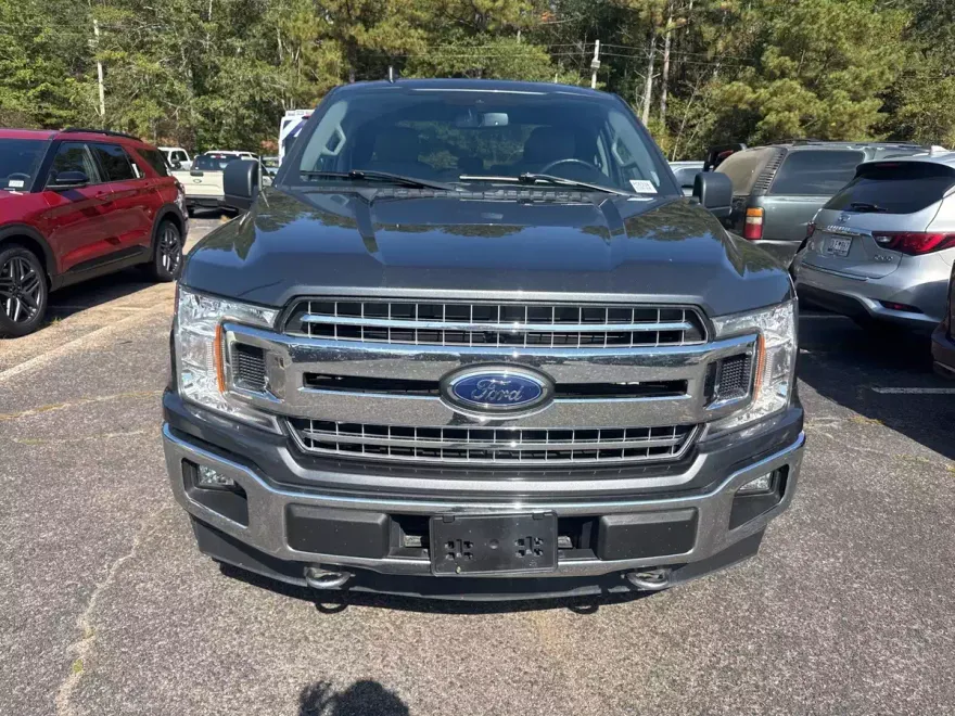 2020 Ford F-150 XLT photo 1