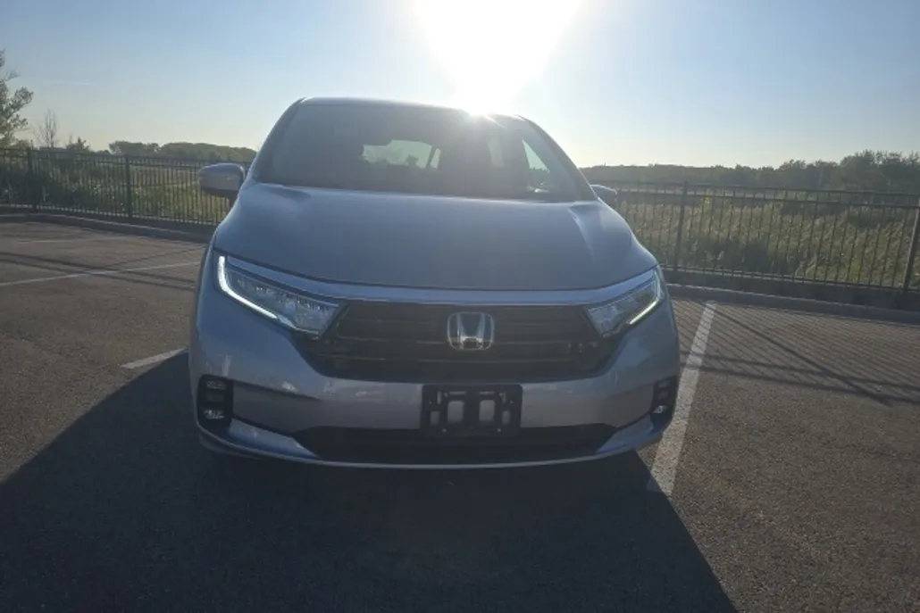 2023 Honda Odyssey EX-L photo 1