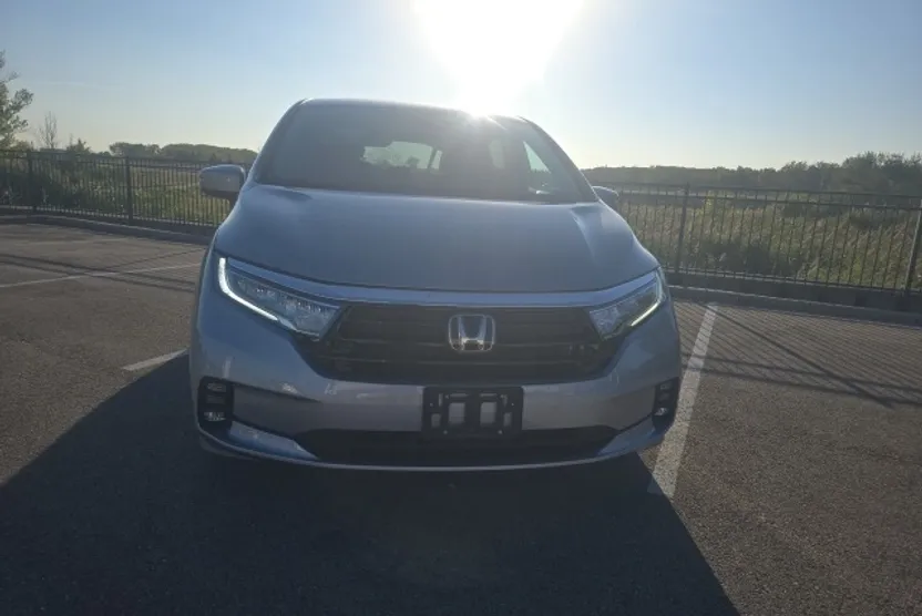 2023 Honda Odyssey EX-L photo 1