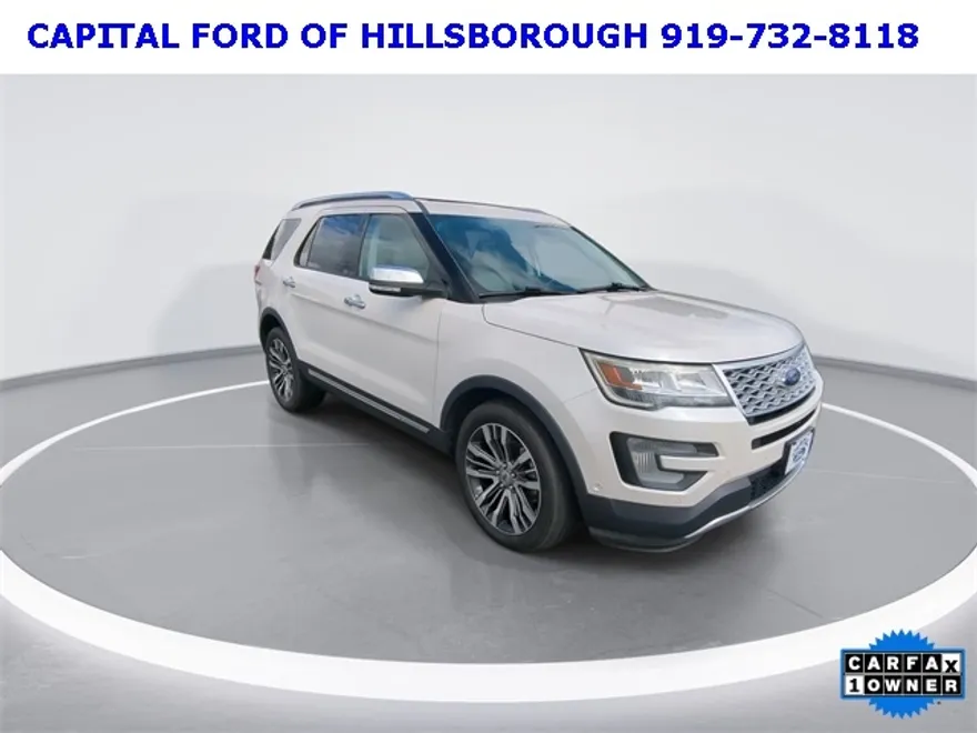 2017 Ford Explorer Platinum photo 1