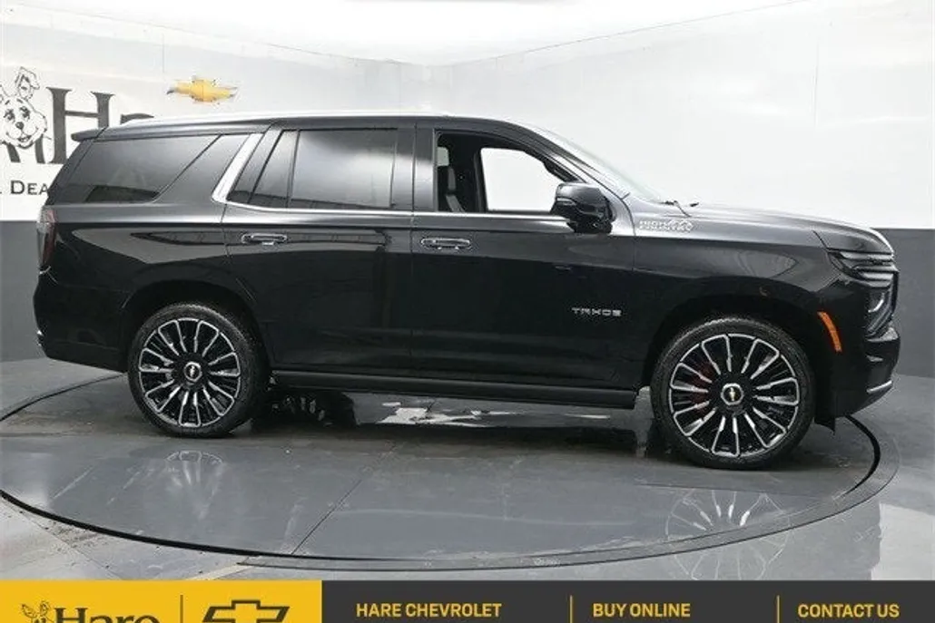 2025 Chevrolet Tahoe High Country photo 1