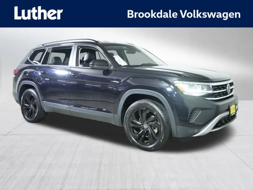2022 Volkswagen Atlas SE Technology photo 1