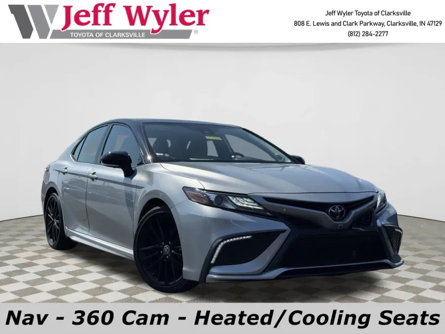 2023 Toyota Camry XSE V6 photo 1