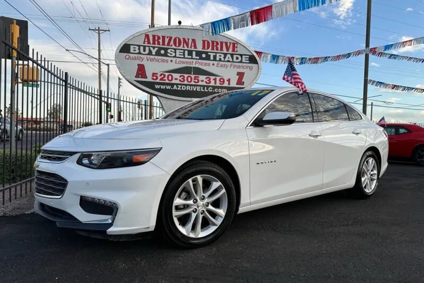 2017 Chevrolet Malibu 1LT photo 1