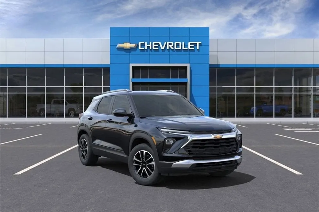 2025 Chevrolet Trailblazer LT photo 1