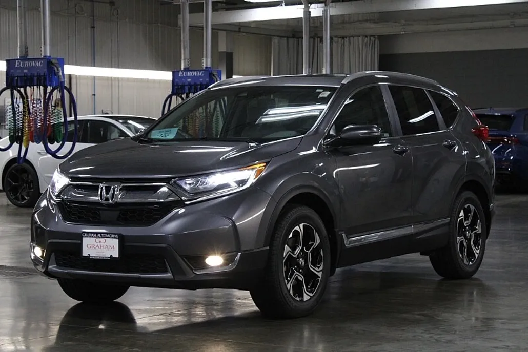 2019 Honda CR-V Touring photo 1