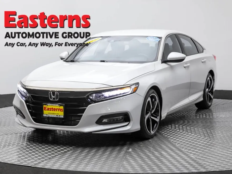 2019 Honda Accord Sport photo 1