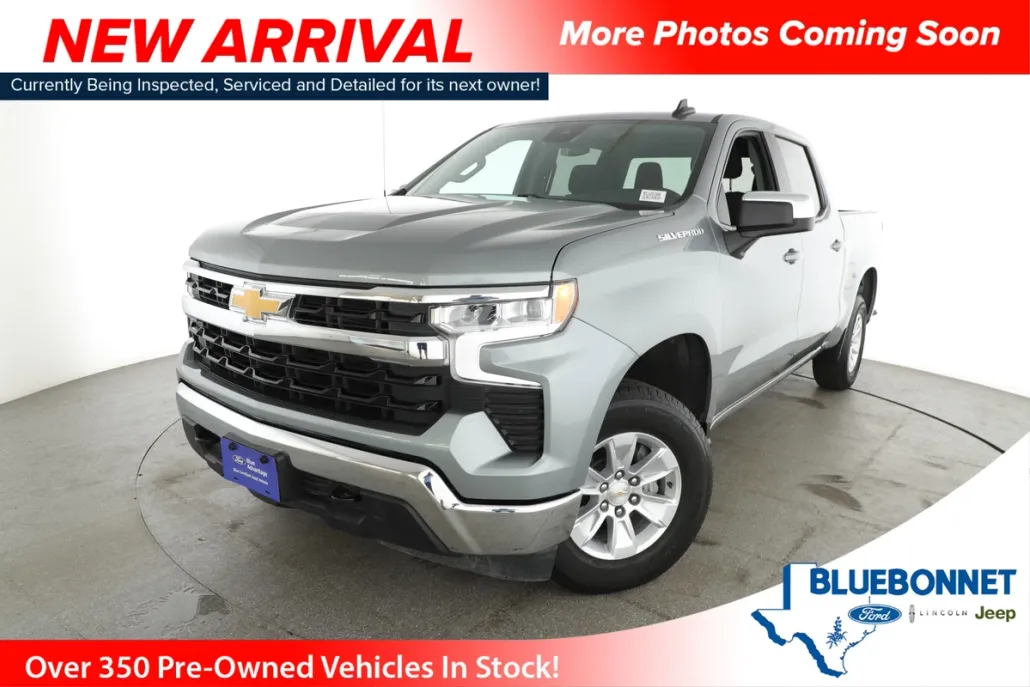 2025 Chevrolet Silverado 1500 photo 1